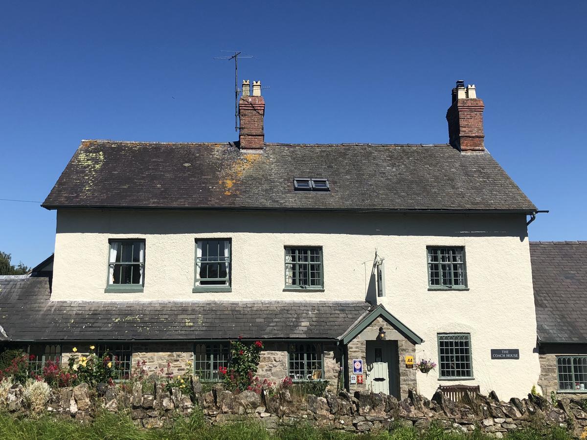 The Coach House Hotell Bishop's Castle Eksteriør bilde
